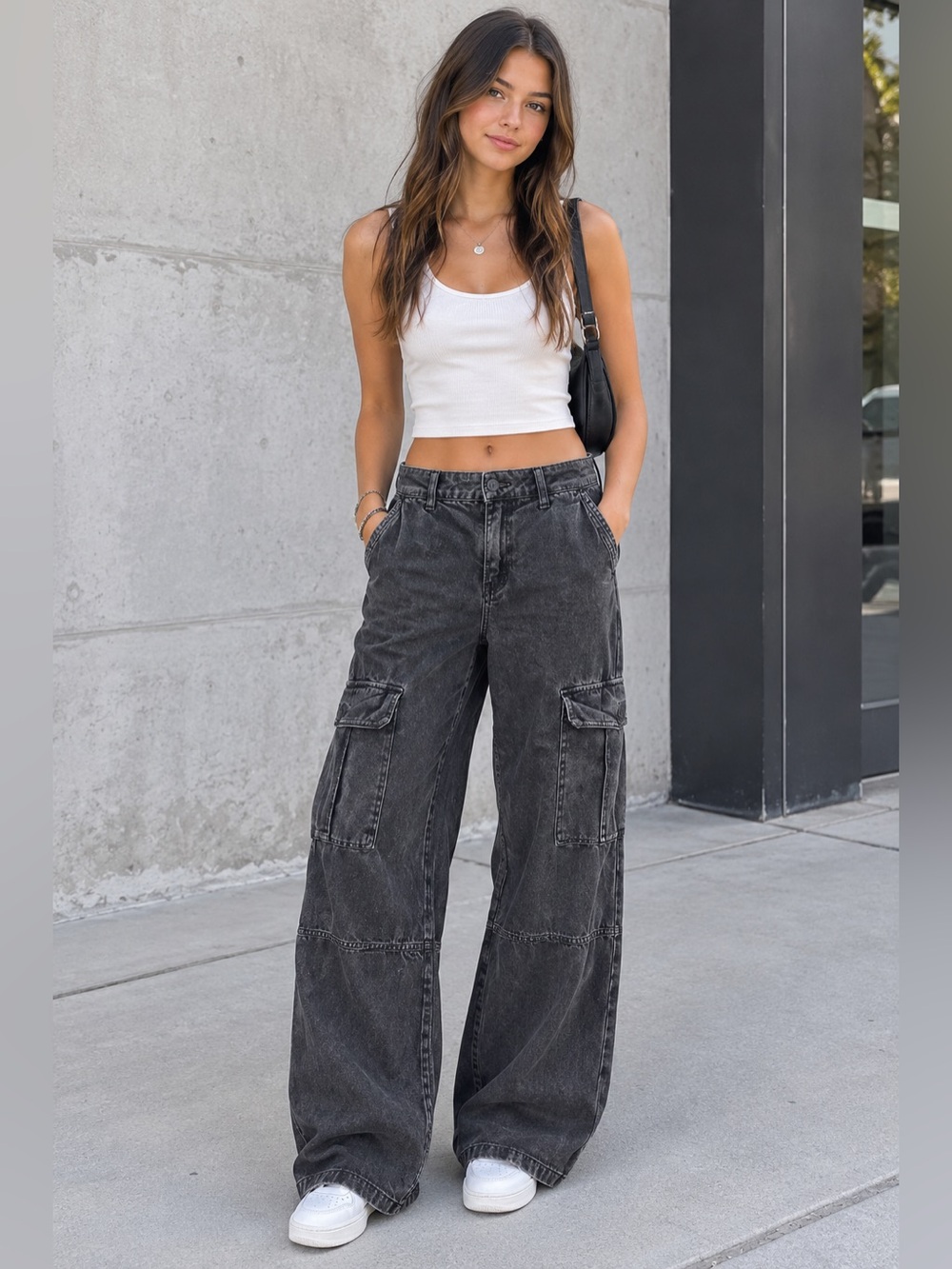 American Eagle Mid Rise Wide Leg Baggy Cargo Pants Jeans in Faded Black Women 00